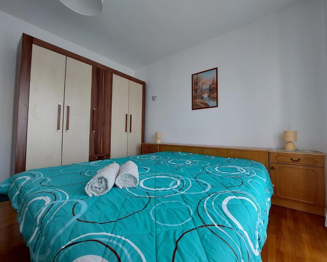 Apartments Rusin Linardici Exterior photo